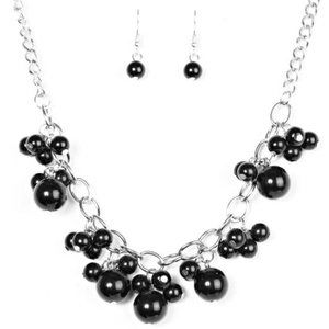 PAPARAZZI VINTAGE VAULT "CELEBRITY TREATMENT" BLACK NECKLACE & EARRING SET